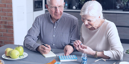 11 Personal Care Products That Make Life Easier at Home for Seniors |  EasyLiving